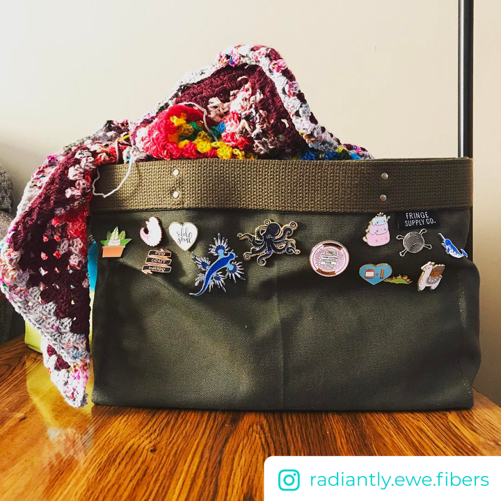 Glitter Octopus Pin - Oh Plesiosaur