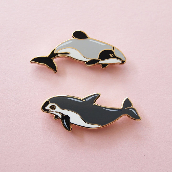 Māui Dolphin Pin - Oh Plesiosaur